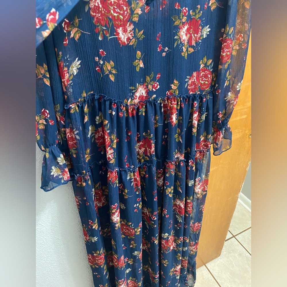 Forever 21 Floral Tiered Dress Women’s Small - Picture 5 of 10